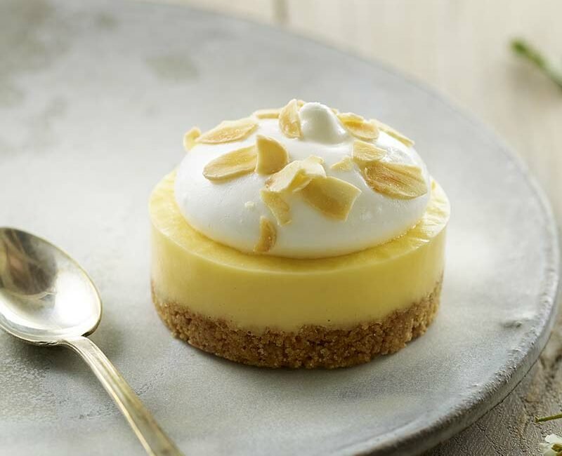 sable-de-limon-con-merengue-traiteur-de-paris