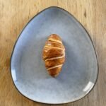 mini croissant plato gris